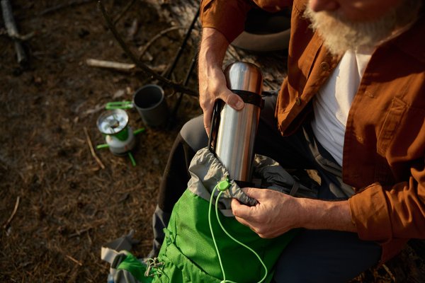 Guide 2025 : quelle montre de survie choisir pour l'aventure ?